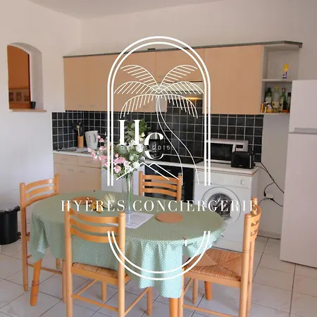 Apartment Rose De Sel 4 Plage A Pieds Bergerie Pk Terrasse By Hc Hyeres