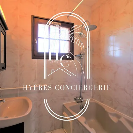 Apartment Rose De Sel 4 Plage A Pieds Bergerie Pk Terrasse By Hc Hyeres